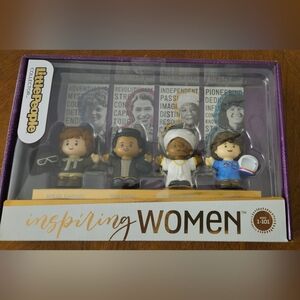 NEW - Special edition Little People Collector™ set: Inspiring Women!